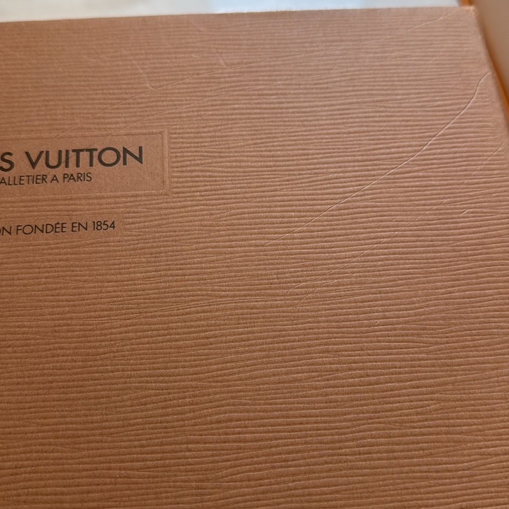 Louis Vuitton Brown Box - Picture 11 of 11